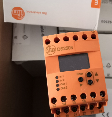 德国IFM易福门  带显示屏的压力传感器2 PY9060