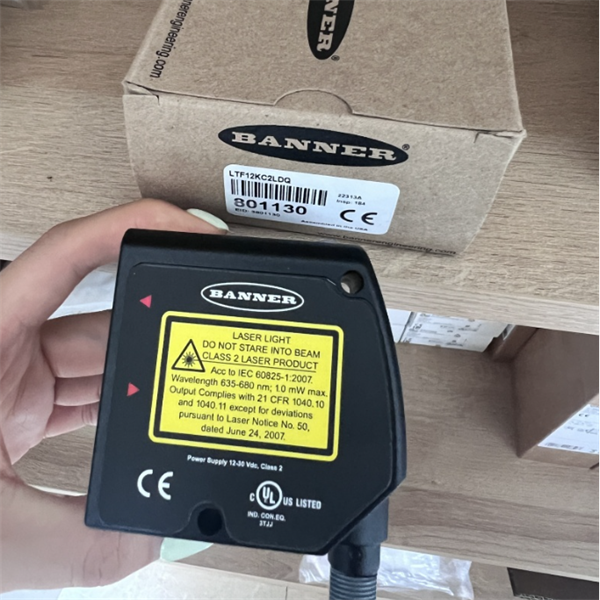 BANNER邦纳全能型光电QS18传感器QS18VP6DVSQ8