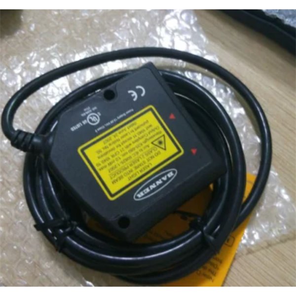 BANNER邦纳全能型光电QS18传感器QS18VP6DVS