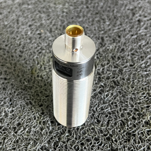 德国IFM易福门光电传感器精巧型矩形设计O7E203